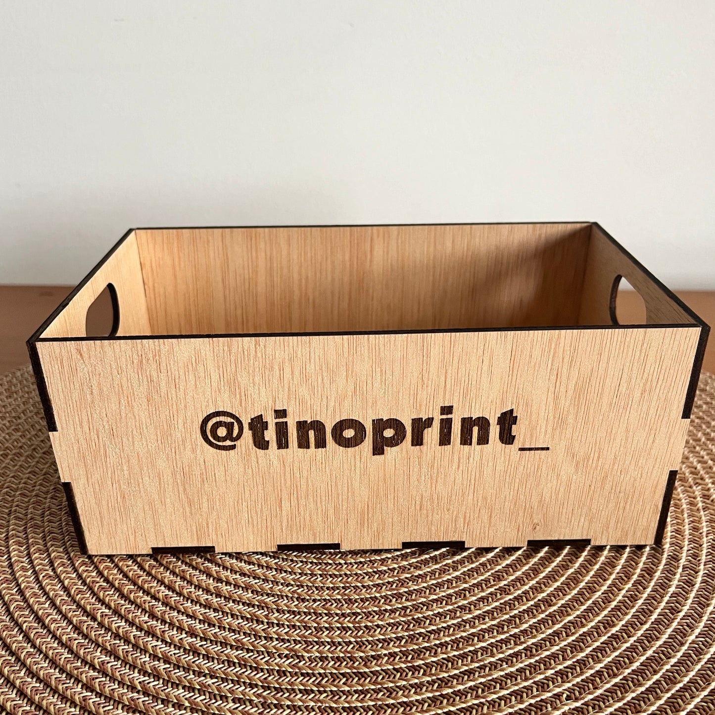 Caja de Madera Personalizada 20 x 12 x 8 cm.