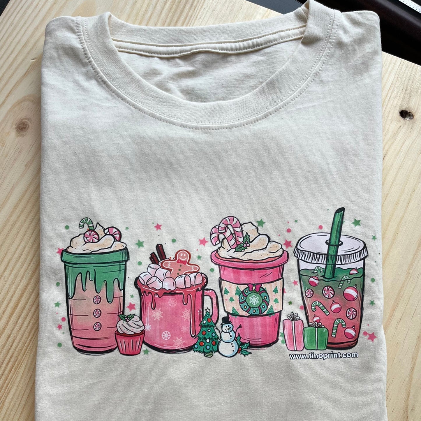 T-shirt unisexe couleurs pastel 100% coton biologique.