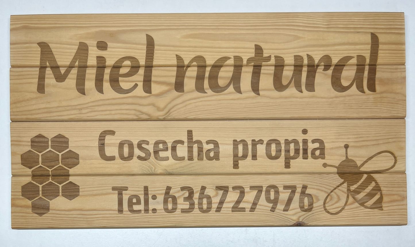 Cartel de madera para venta de miel hecho con cariño por TinoPrint