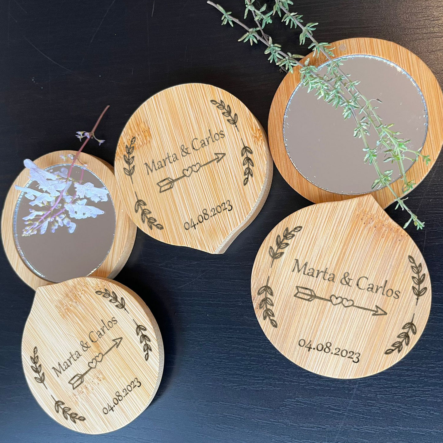 espejo de bambú personalizado para boda