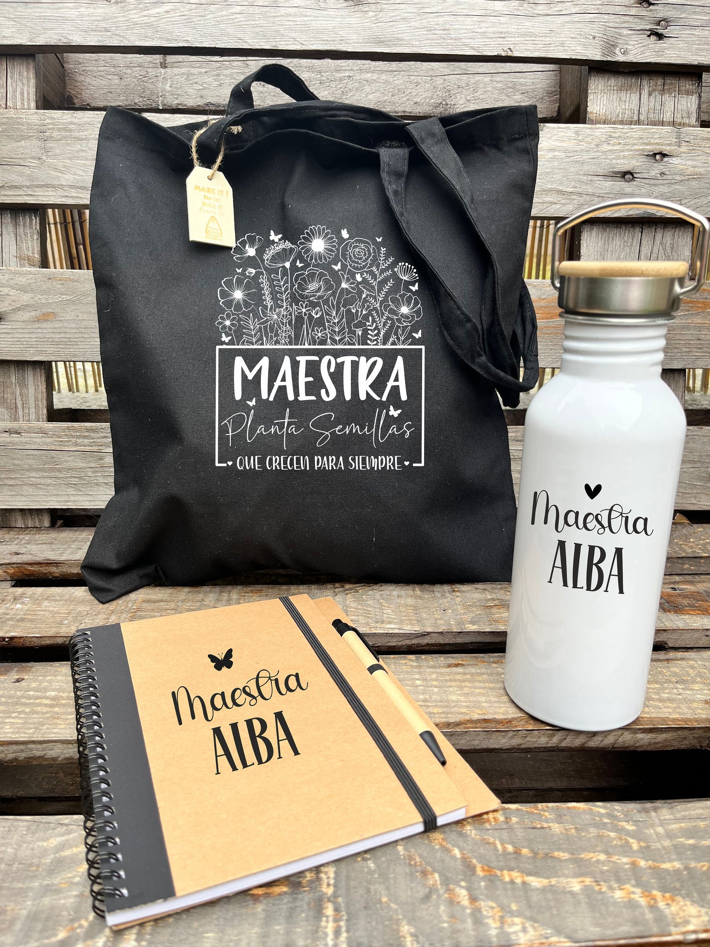 regalo fin de curso para maestra con nombre personalizado