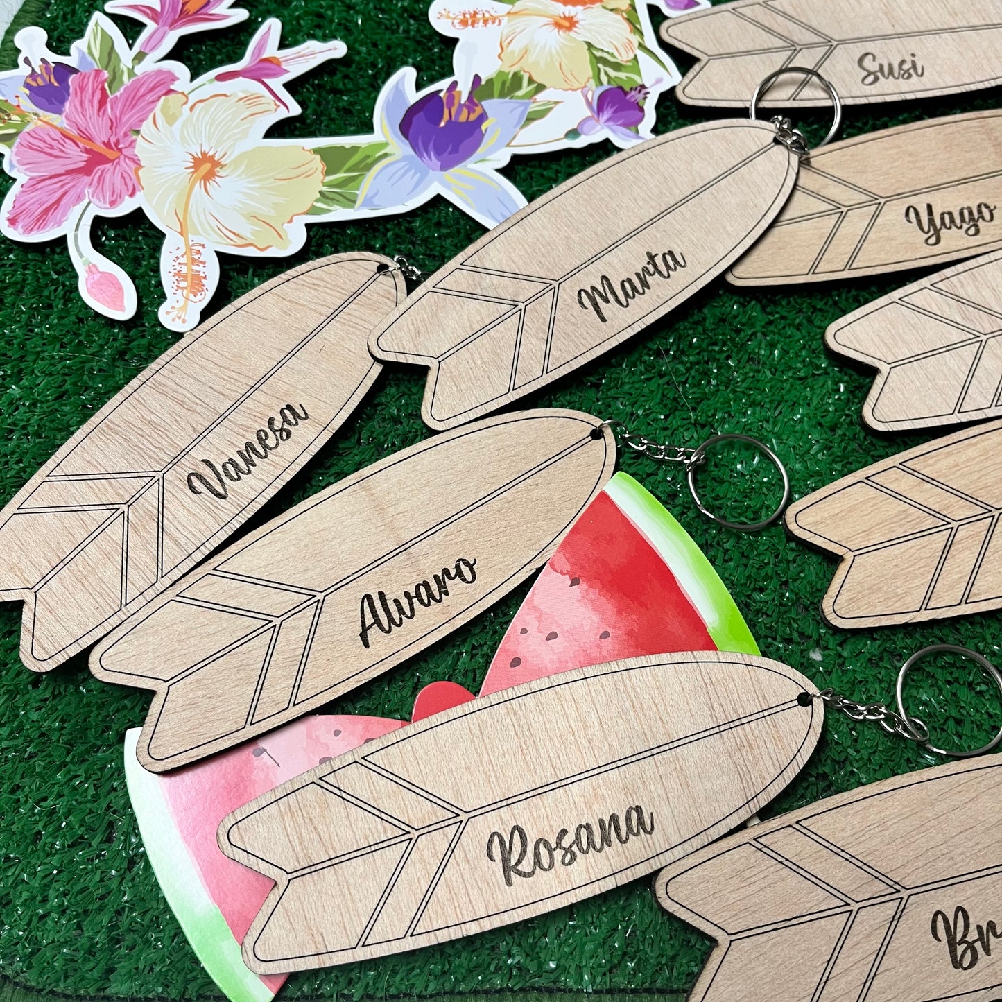 llavero tabla de surf personalizado con nombre