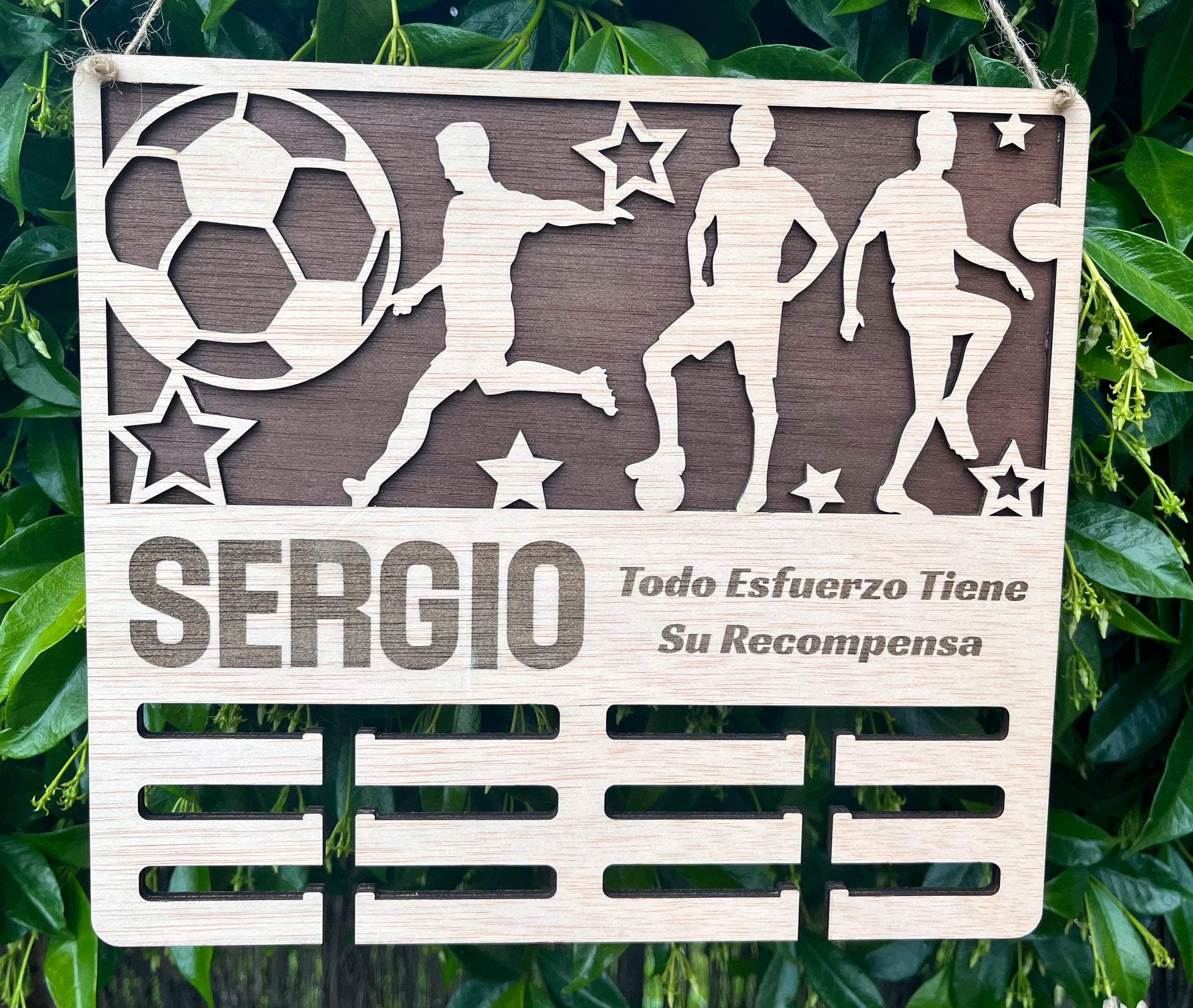 Medallero artesanal de madera para regalo deportivo