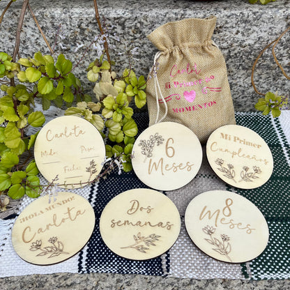 cumple meses bebé madera personalizado