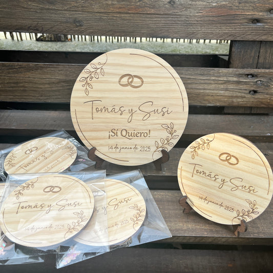 cartel de madera personalizado con nombres para boda