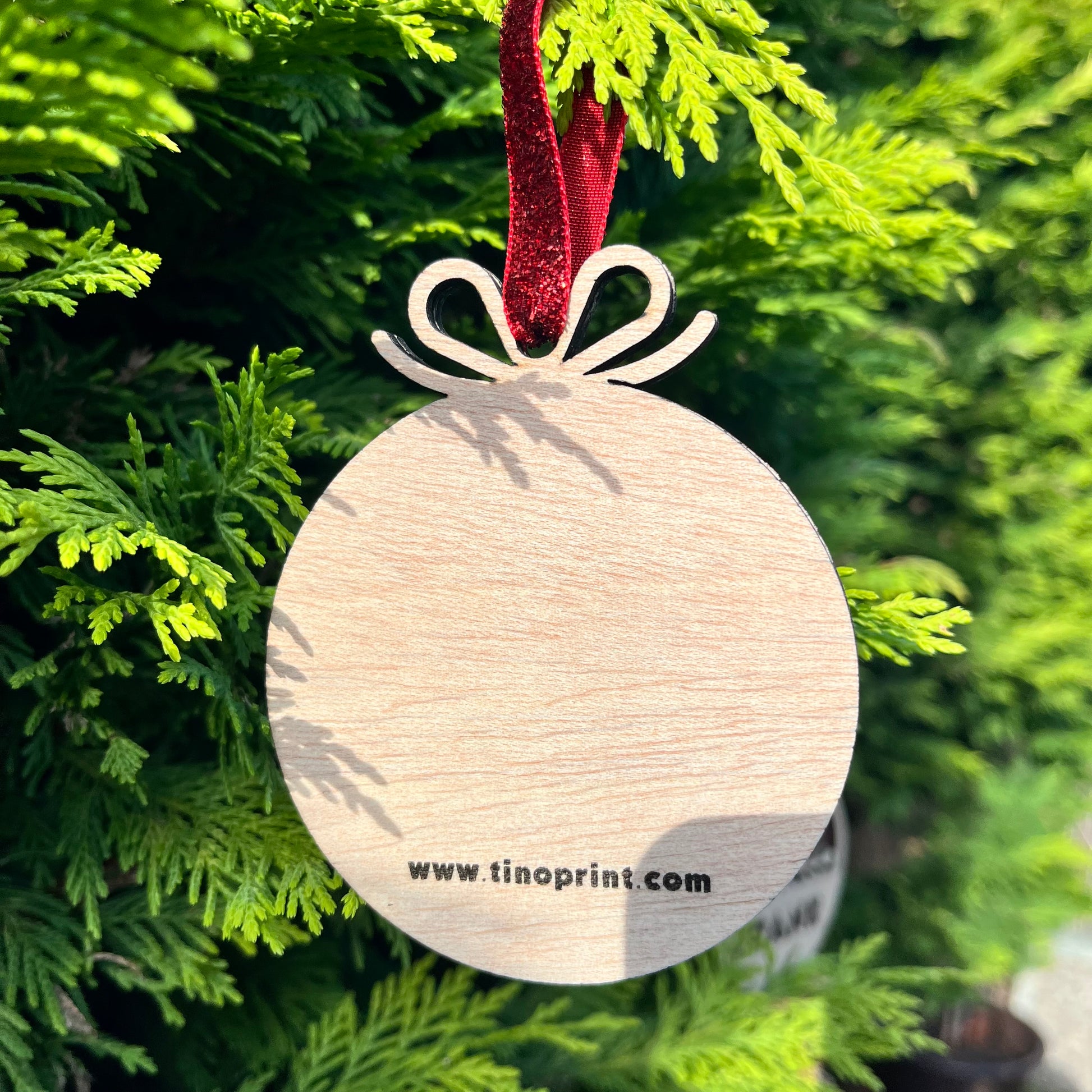 parte trasera adorno navideño de madera personalizado