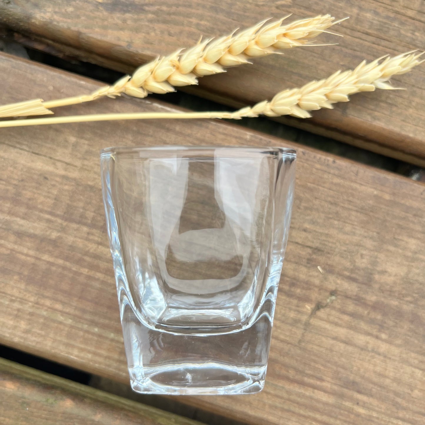 Modelo de vaso de chupitos para personalizar con láser
